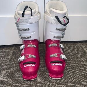 Women’s Lange Starlet 60 ski boots 26.5